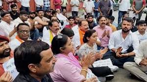 जयपुर: महारानी कॉलेज में मजार विवाद गहराया, हनुमान चालीसा पाठ और आंदोलन की चेतावनी