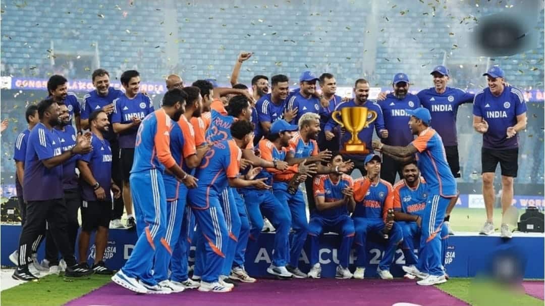 एशिया कप 2025: भारत ने पाकिस्तान को 5 विकेट से हराया, लेकिन मोहसिन नकवी से ट्रॉफी लेने से किया इनकार, सूर्यकुमार की कप्तानी में नौवीं खिताब पर विवादास्पद अंत